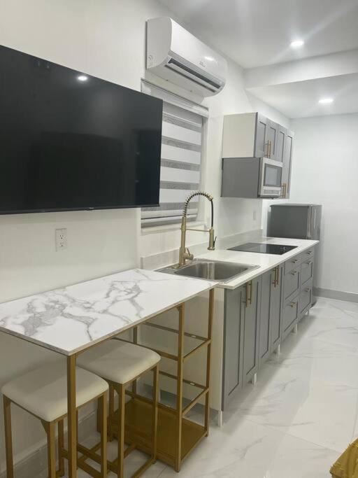 Stunning Deluxe Studio Hialeah Exterior foto